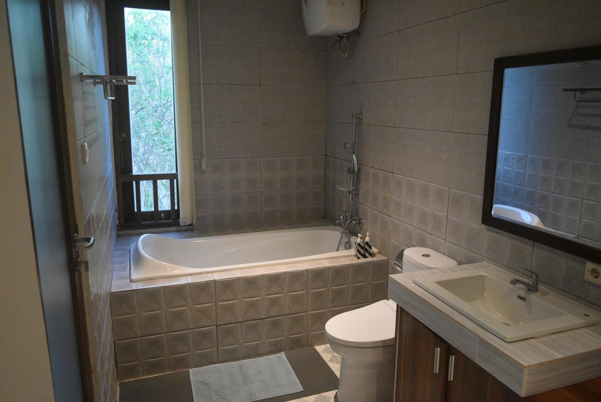 Ketut Joglo Guest House Nusa Dua  Ngoại thất bức ảnh